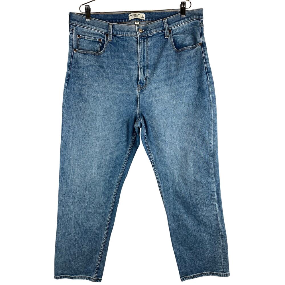 Abercrombie & Fitch Ultra High Rise Ankle Straight Jeans 34 18L Light Wash